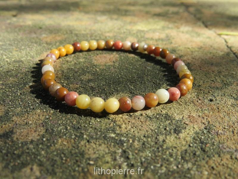 Bracelet en mokaite