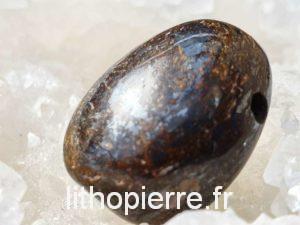 Pendentif en bronzite